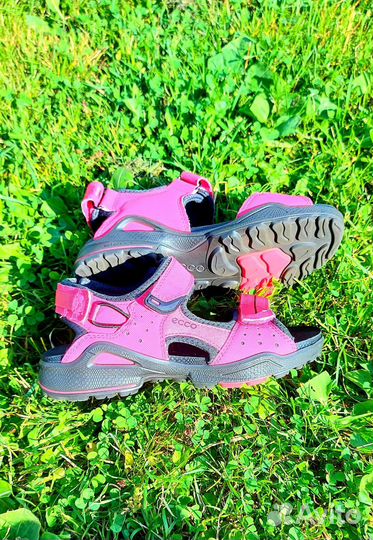 Сандалии ecco biom