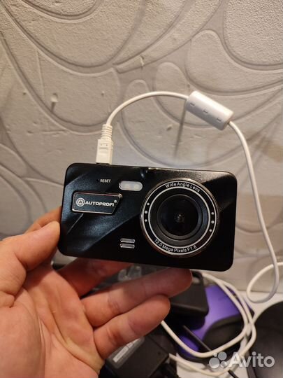 Видео регистратор с камерой заднего вида