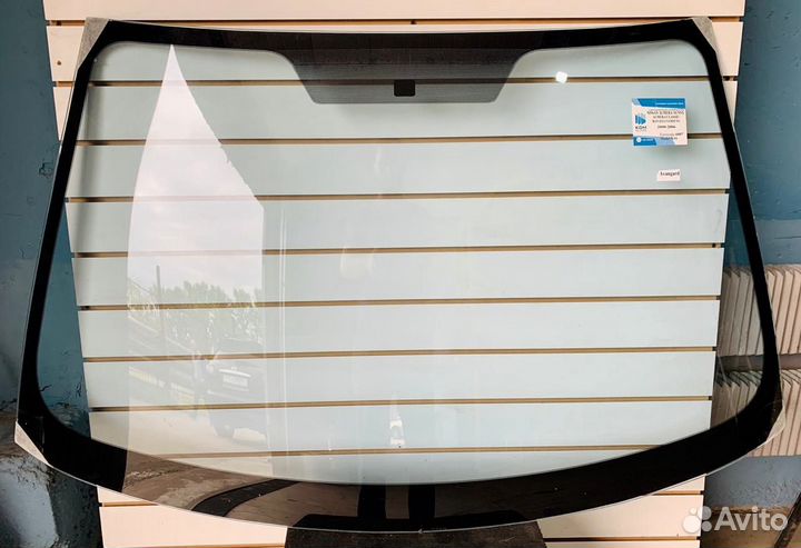 Стекло лобовое Ниссан Альмера