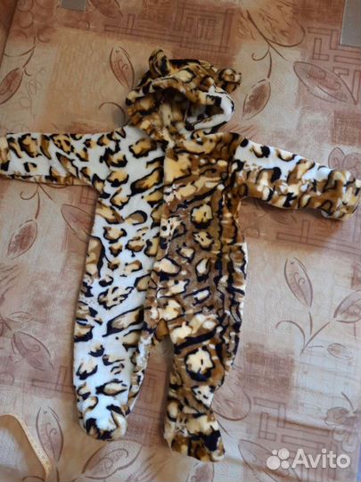 Вещи на новорожденного / комбинезон