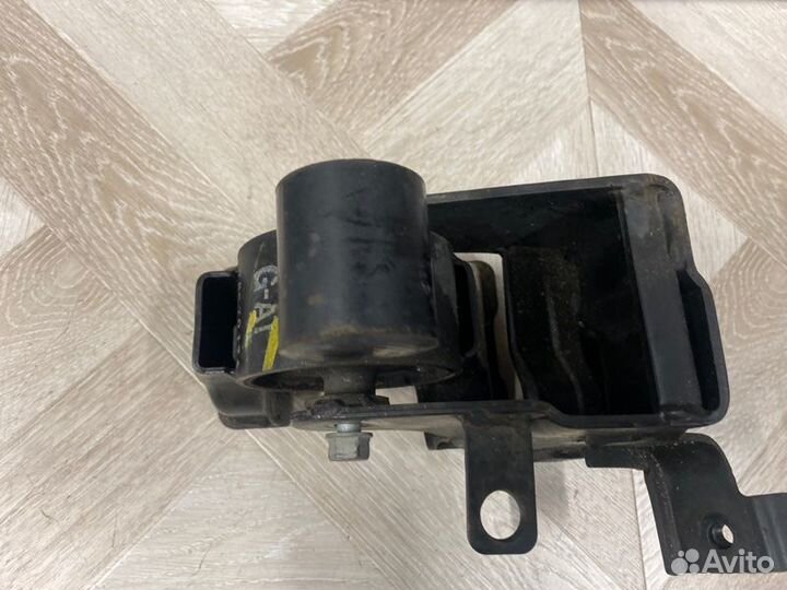 Подушка двигателя задняя Hyundai I30 хэтчбек 1-6