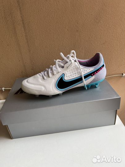 Бутсы nike tempo