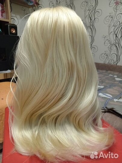Парик блонд длинный термоволокно