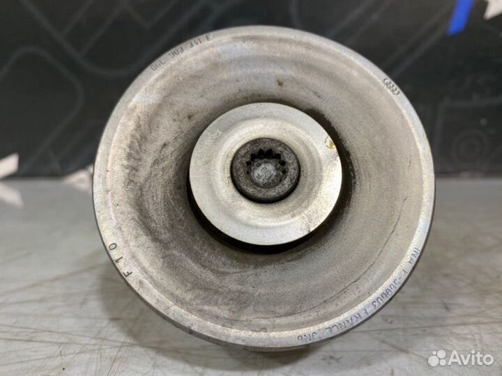 Ролик обводной Audi A6 C6 caja 2011