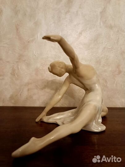 Фарфоровая статуэтка балерина СССР