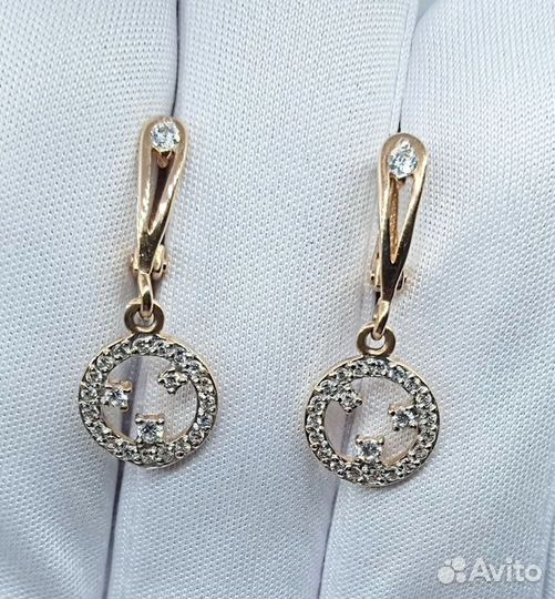 Серьги с синтетическим камнем Золото