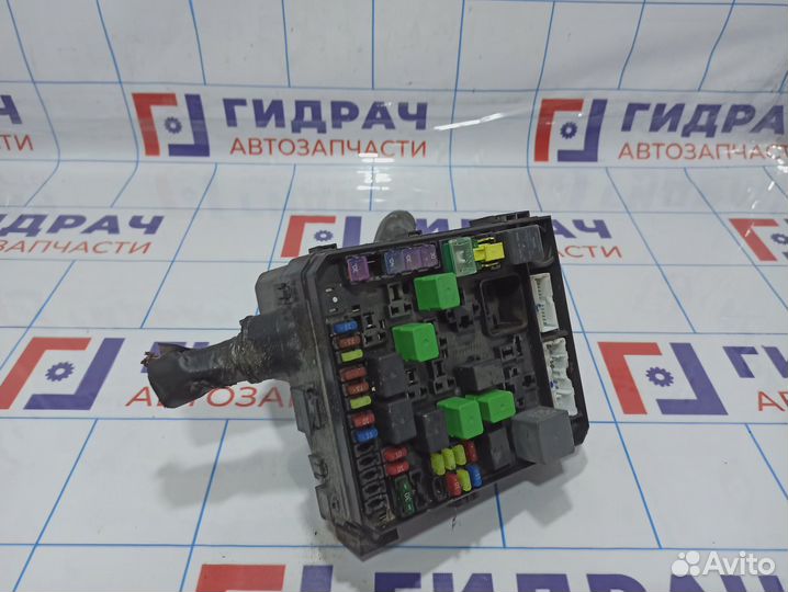 Блок предохранителей Mitsubishi Lancer X (CY) 8565