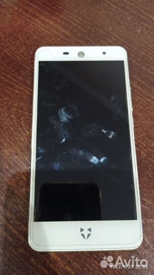 Wileyfox Swift 2, 2/16 ГБ