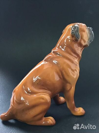 Бульмастиф фарфоровая статуэтка собаки