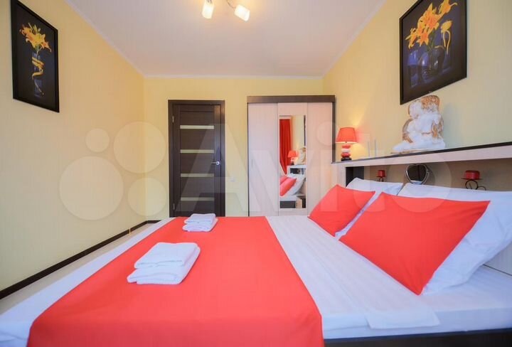 2-к. квартира, 54 м², 2/10 эт.