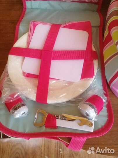 Корзина для пикника с набором посуды