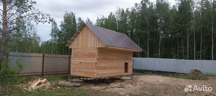 Бригада строителей