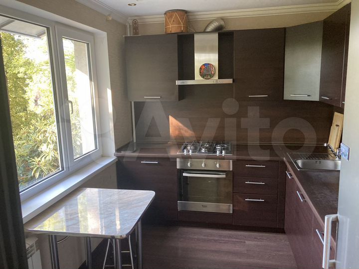 3-к. квартира, 70 м², 3/5 эт.