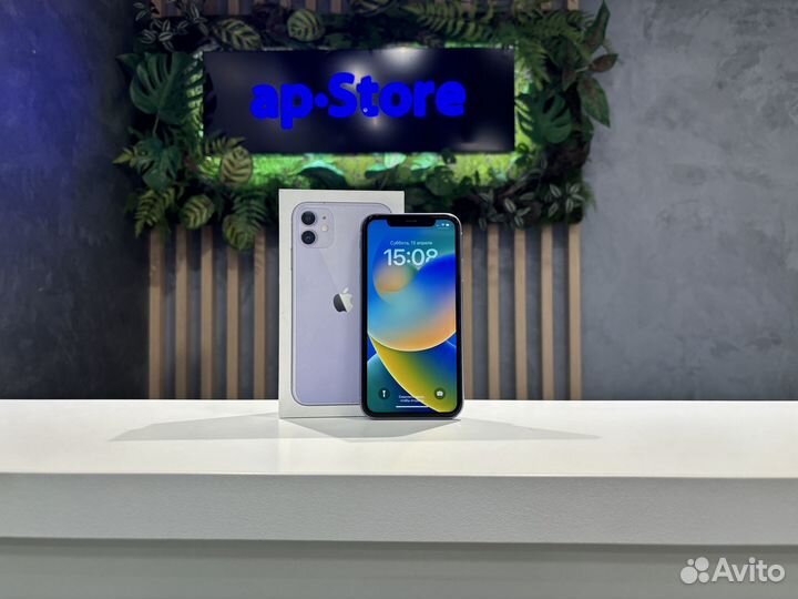 iPhone 11, 64 ГБ
