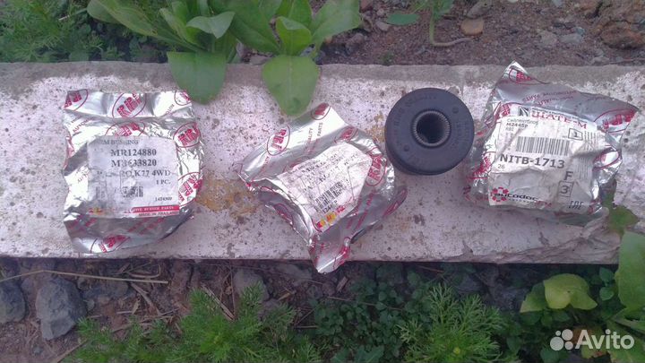 Салейнблок Митсубиси Паджеро Спорт1