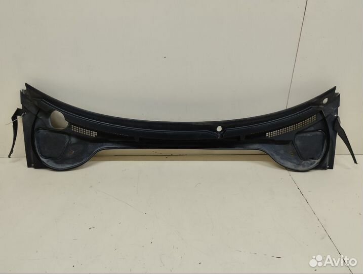 Решетка стеклооч. планка под лобовое стекло, жабо