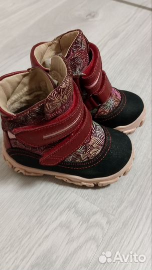Ботинки зимние для девочки 23