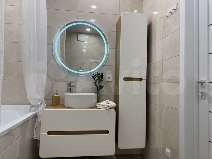 2-к. квартира, 71 м², 14/16 эт.