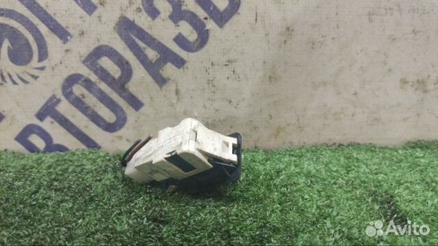 Концевой выключатель (Концевик) Mercedes-Benz W211