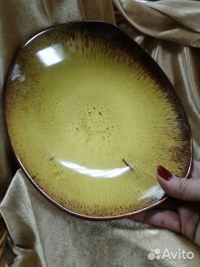 Блюдо сервировочное. Керамика. зик