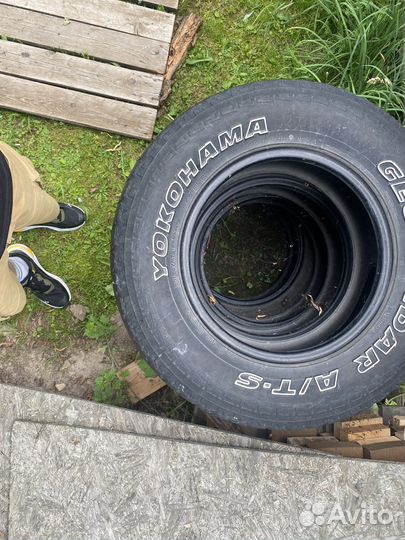 Yokohama Geolandar A/T G011 245/70 R16