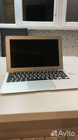 Apple MacBook Air 11 2014