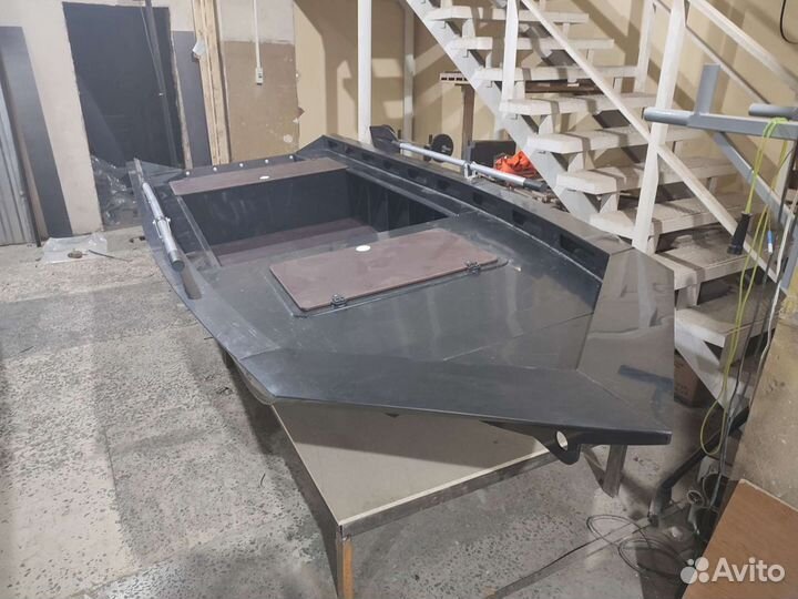 Лодка из пнд