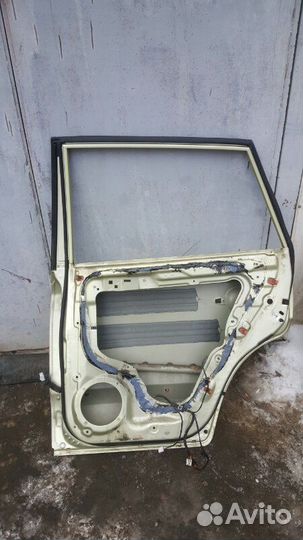 Дверь задняя правая Hyundai Tucson