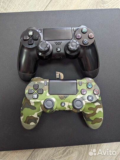 Приставка Sony PlayStation 4 pro 1tb / 2 геймпада