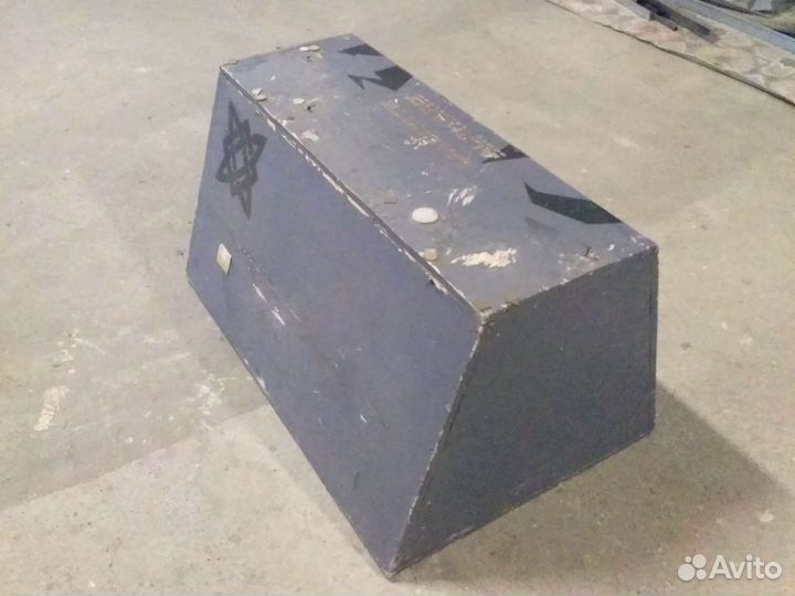 Короб сабвуфера в авто