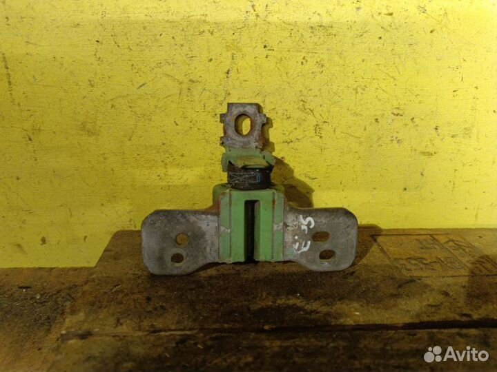 Подушка крепления глушителя Renault Grand Scenic 3