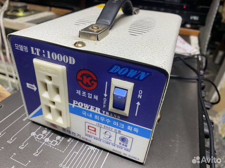 Понижающий трансформатор(Корея) 220 на 100 вольт