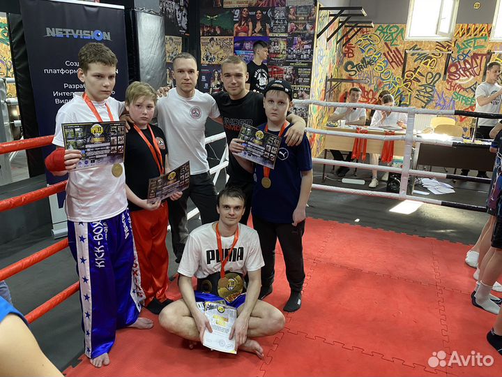 Тренировки по боксу и кикбоксингу