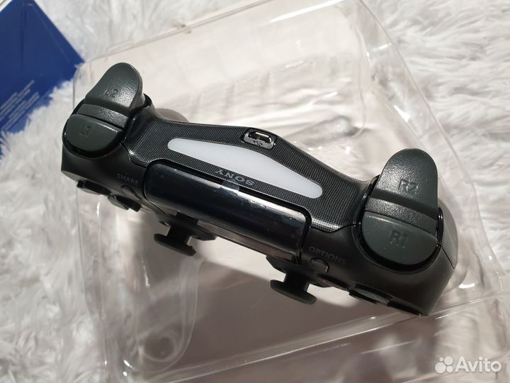 Новый геймпад DualShock 4 v2 для PS4