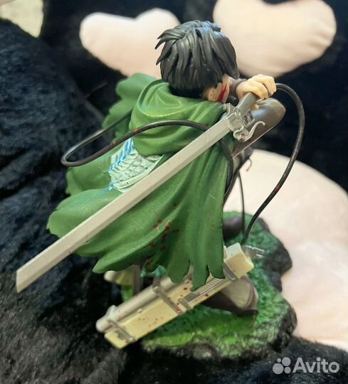 Фигурка аниме Леви Атака Титанов
