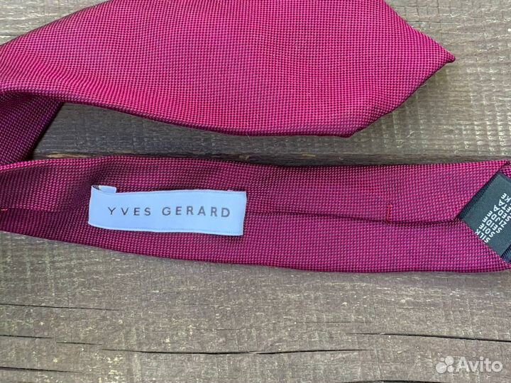 Галстук шелковый Yves Gerard винного цвета