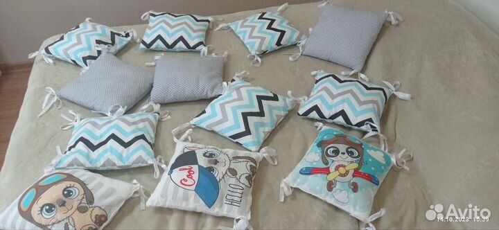 Бортики подушки в кроватку