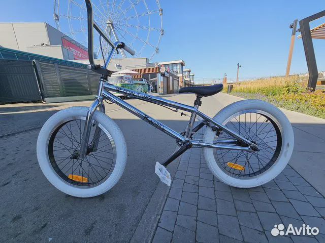 Трюковой велосипед BMX. Новый