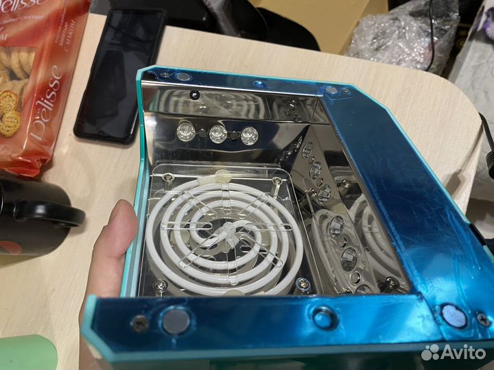 Лампа для ногтей