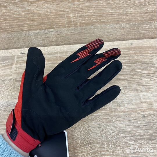 Кроссовые перчатки