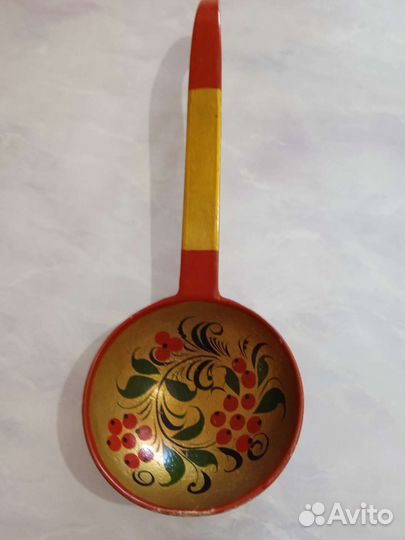 Половник деревянный золотая хохлома