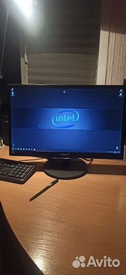 Монитор philips 21.5