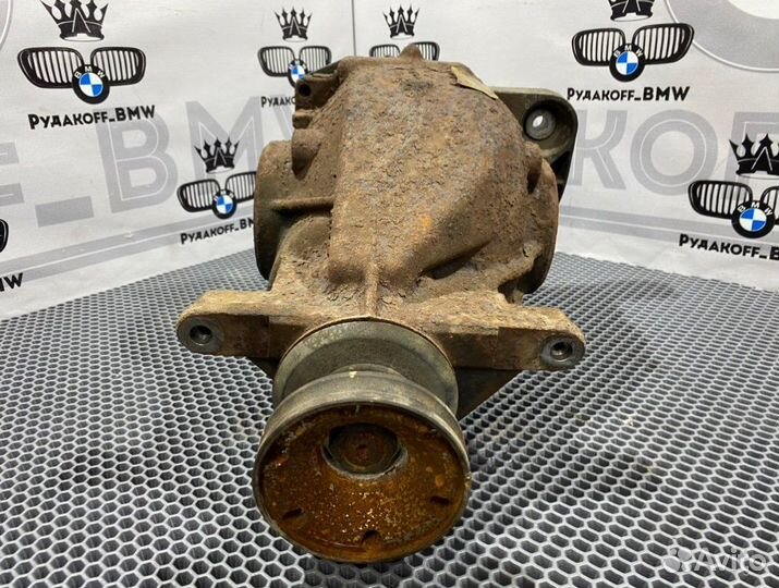 Редуктор задний Bmw X5 E53 N62B48 2005