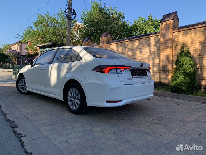 Toyota Corolla 1.8 CVT, 2023, 30 км