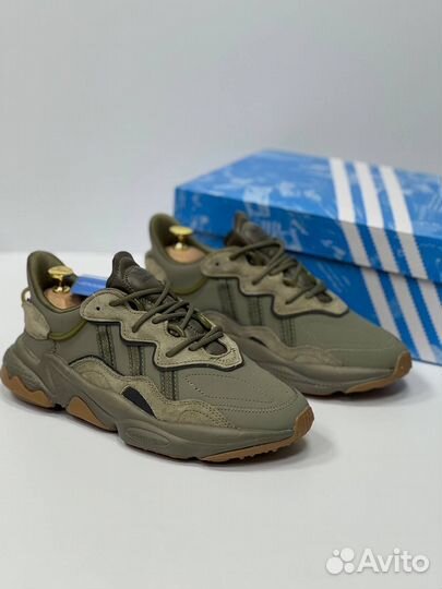 Кроссовки мужские adidas ozweego