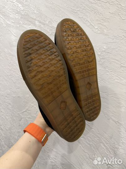 Кроссовки натуральная замша новые