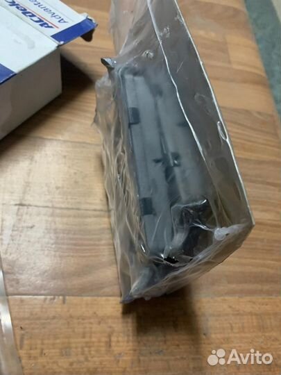 Колодки задние Cadillac Escalade 2016- 2018