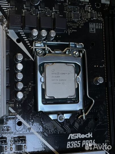 Комплект (B365 PRO4 asrock + i3 9100f)