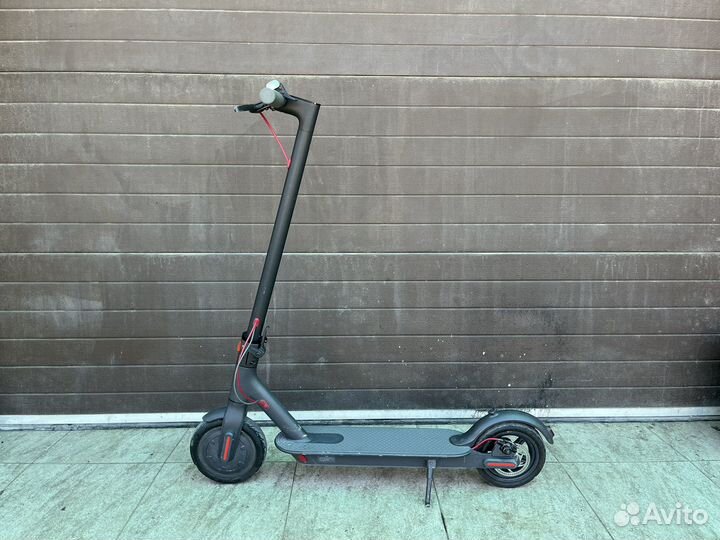Электросамокат xiaomi m365 pro