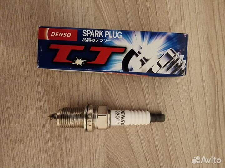 Свеча зажигания Denso Q20TT
